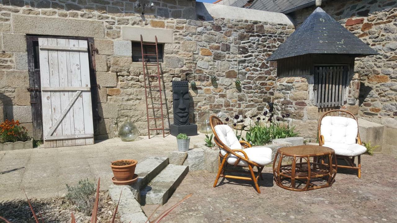Les Forges Du Lou Leilighet Jugon-les-Lacs Eksteriør bilde